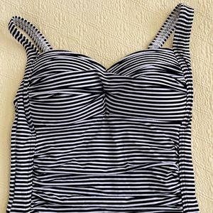 Bond-eye Australia one piece swimsuit